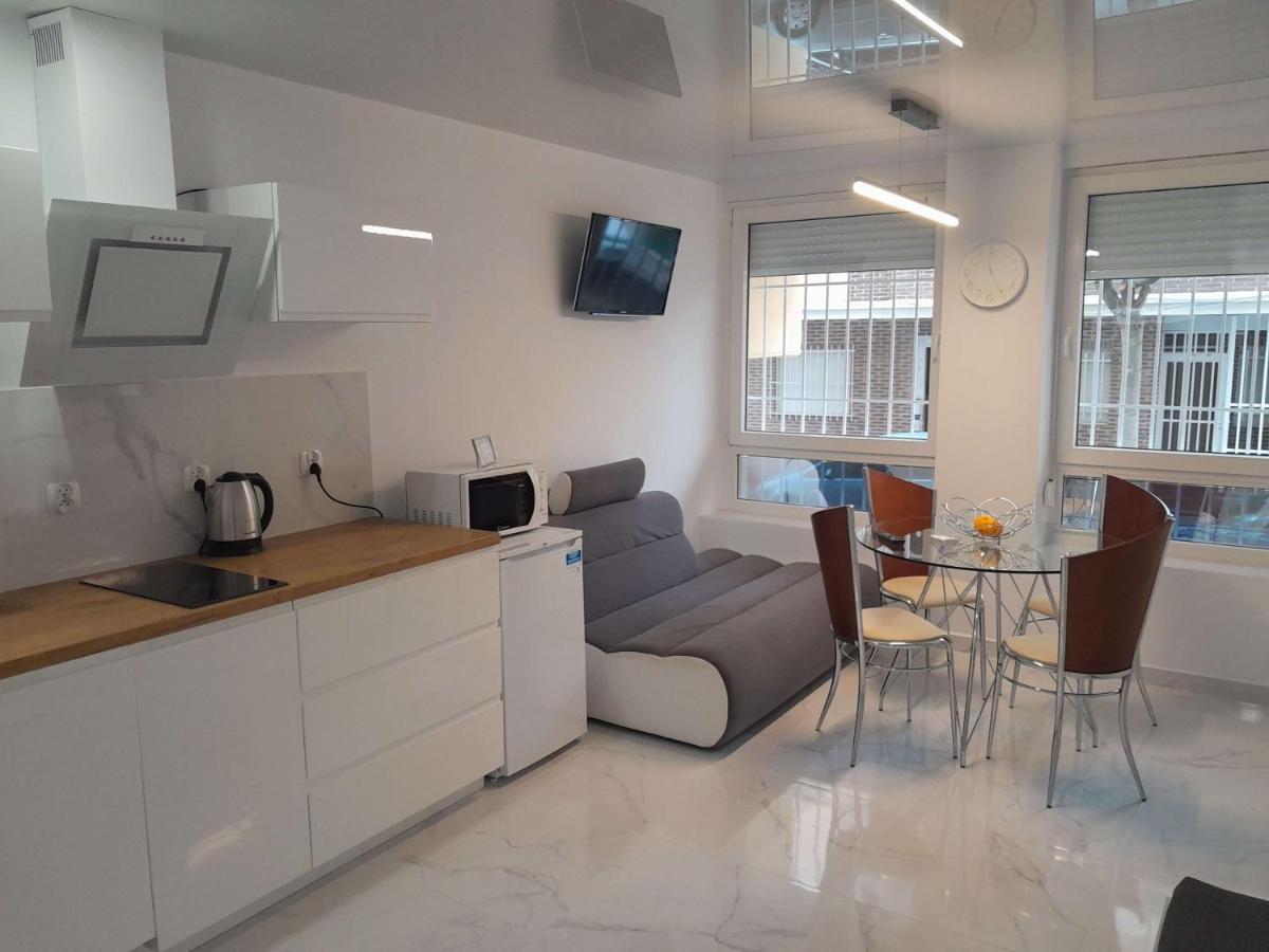 Appartement Stylowy Apartament Harmonia Playa Del Cura, Hiszpania à Torrevieja Extérieur photo