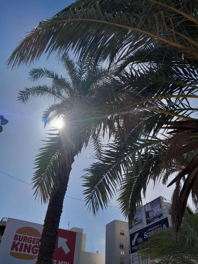 Appartement Stylowy Apartament Harmonia Playa Del Cura, Hiszpania à Torrevieja Extérieur photo